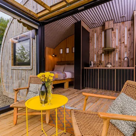 Glamping At The Grove, And Killarney