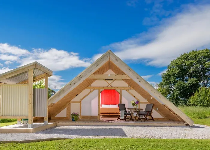 Tente de luxe Glamping At The Grove, And 4*