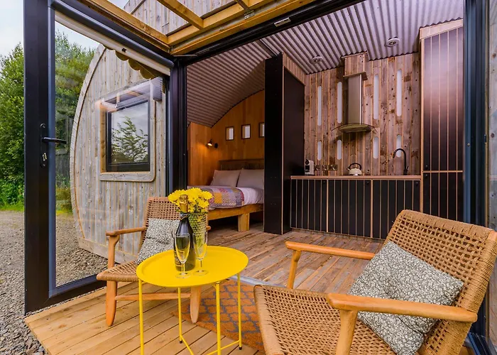 Glamping At The Grove, And Killarney