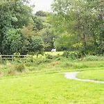 Killarney Glamping At The Grove, Suites And Lodges