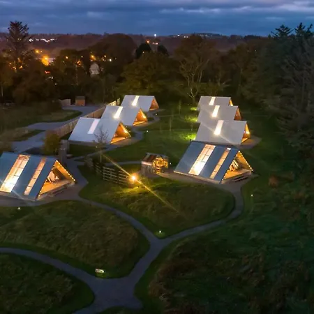 Killarney Glamping At The Grove, Suites And Lodges Luxury tent Killarney