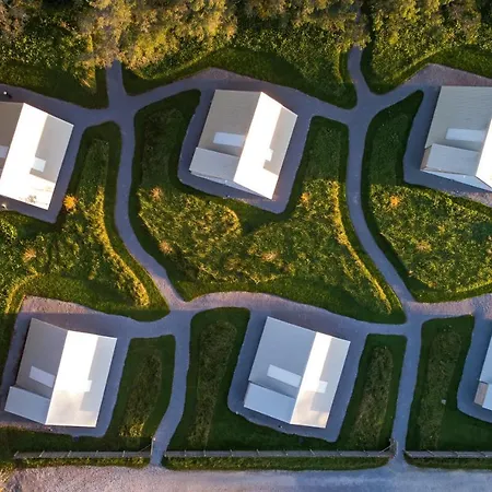 Glamping At The Grove, And 4* Cill Airne