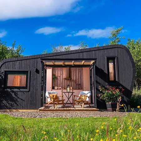 Killarney Glamping At The Grove, Suites And Lodges 2*
