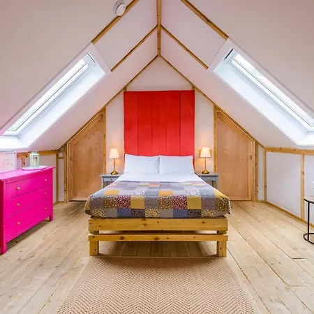 Killarney Glamping At The Grove, Suites And Lodges Killarney